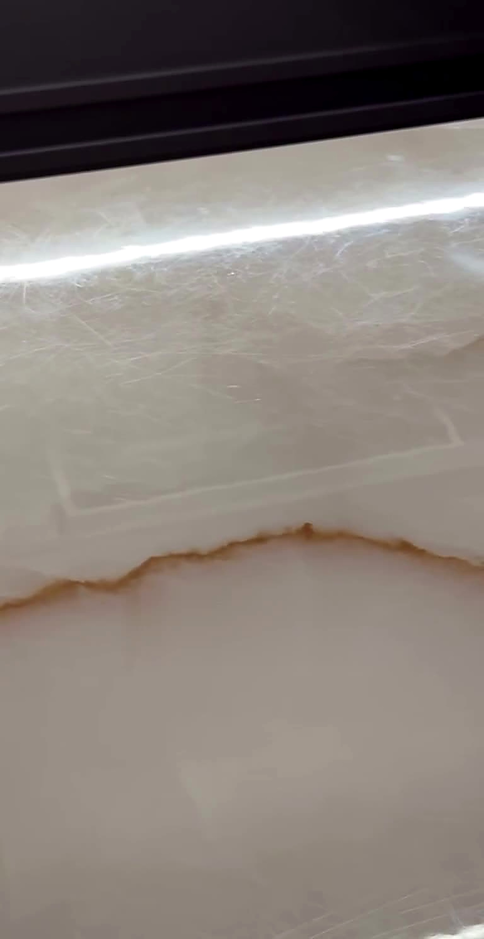 Countertop edge before protective film